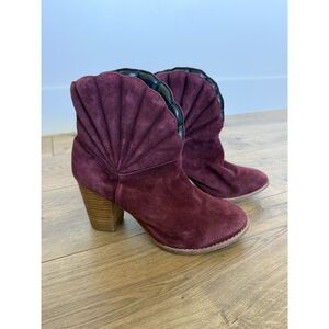 MADISON HARDING 9 Szabo Quilted Maroon Puffy Suede Leather heeled bootie Boot